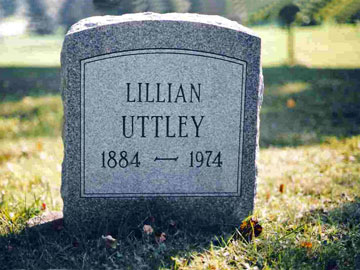 [Headstone - Lillian Uttley]